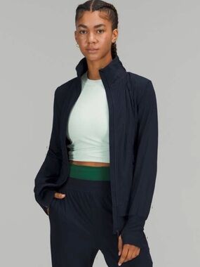 NWT Lululemon Sights Seen Jacket in Navy, Size 16